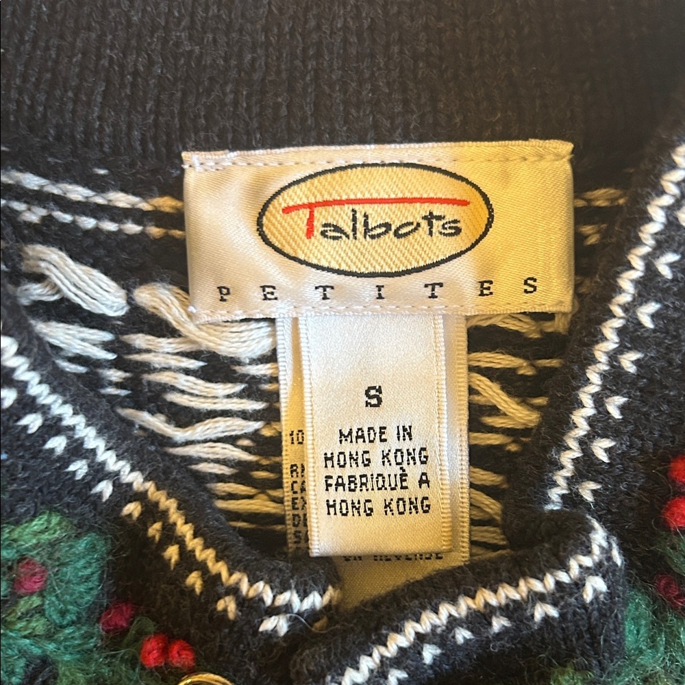 Talbots VTG Nordic Cotton Sweater with Metal Hook Closure - Picture 2 of 8